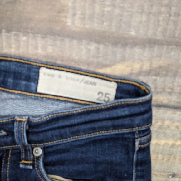 Rag and Bone High Rise Skinny Jean Heritage wash - Picture 3 of 4